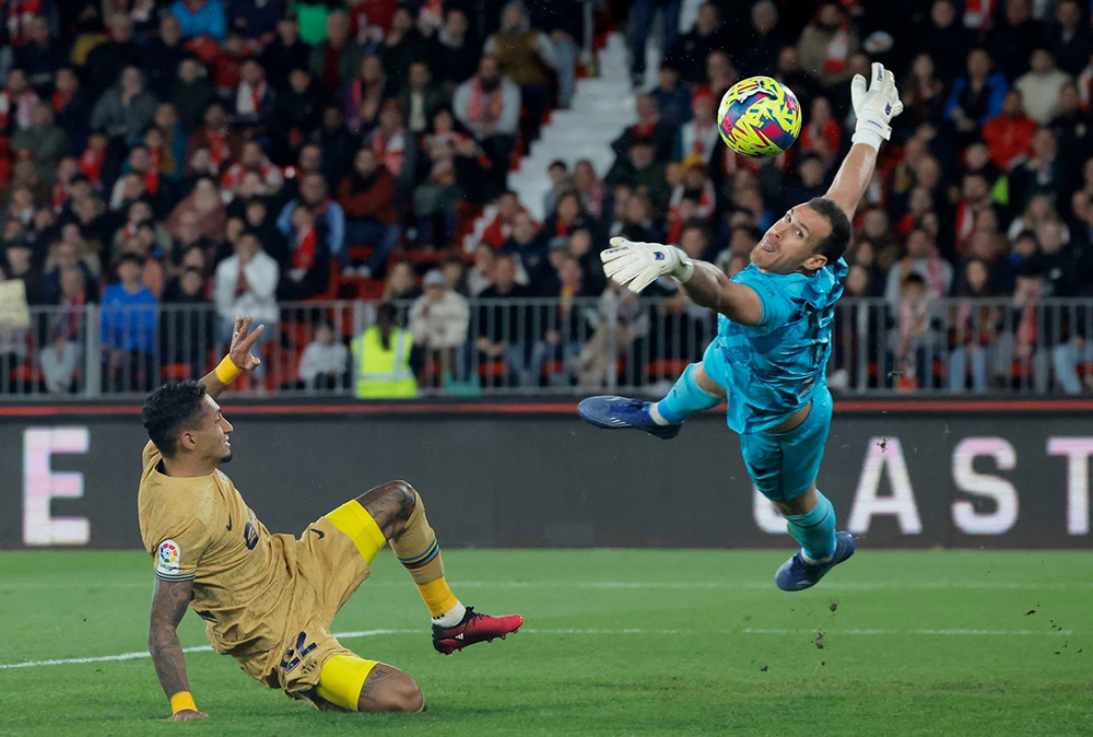 {keywords} {keywords}