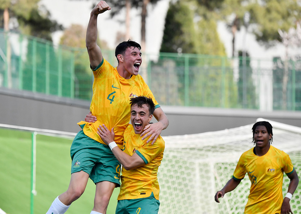 {keywords} {keywords}