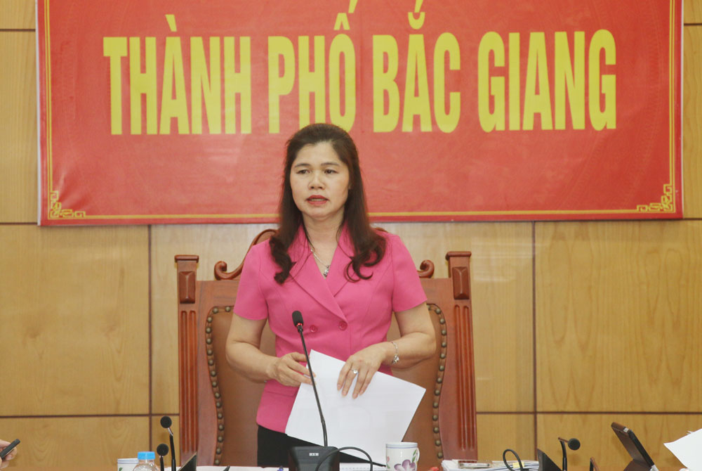 {keywords} {keywords}