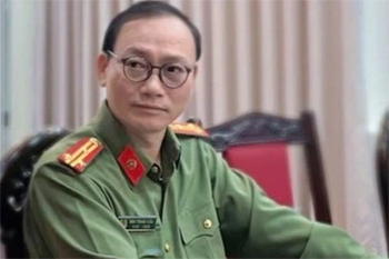 {keywords} {keywords}