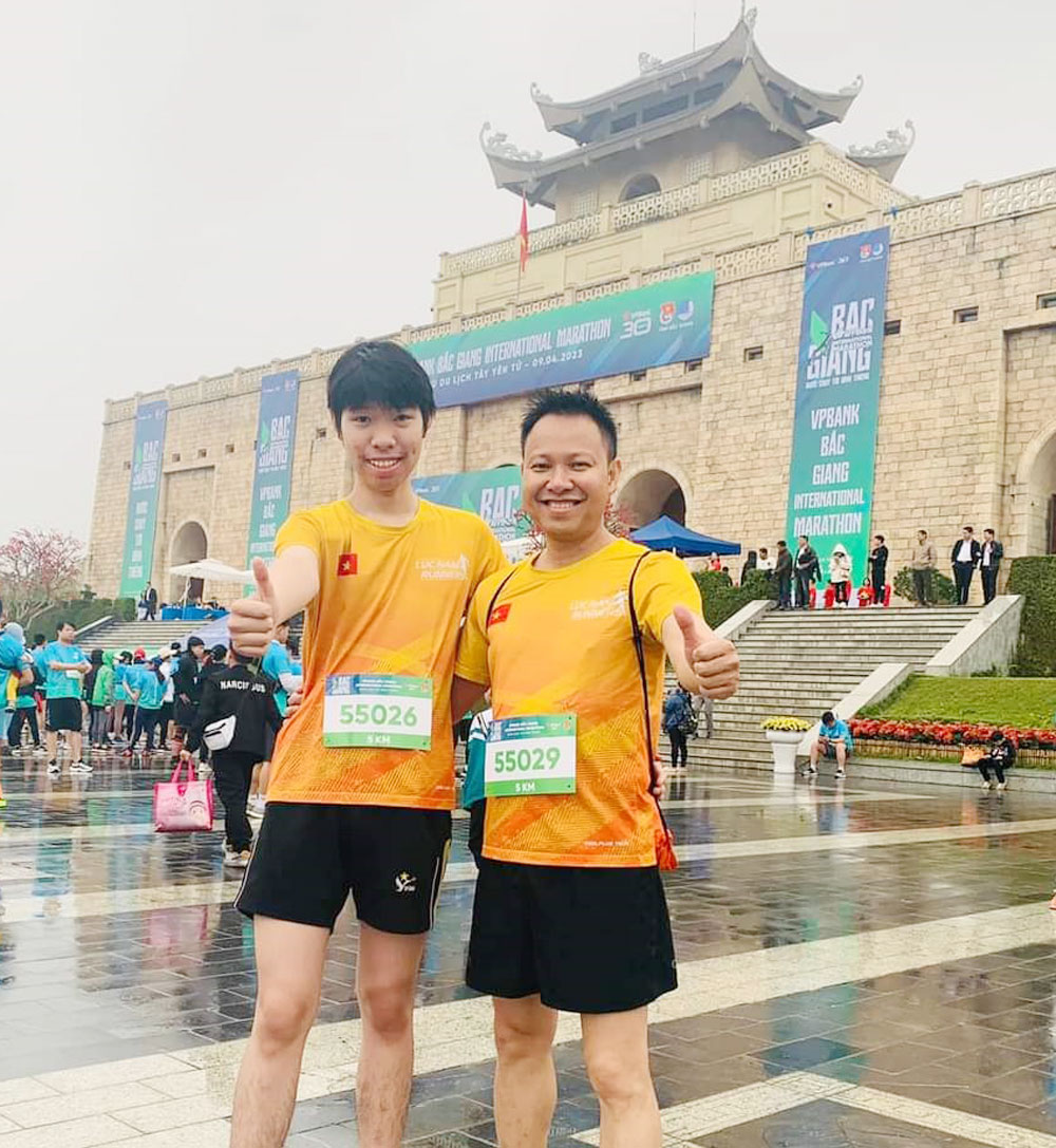 {keywords} {keywords}