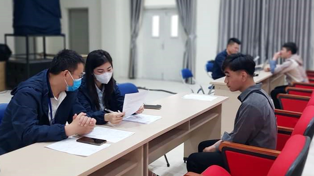 {keywords} {keywords}