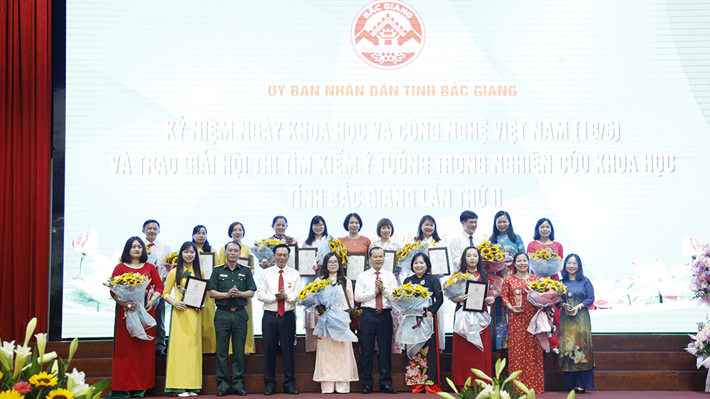 {keywords} {keywords}