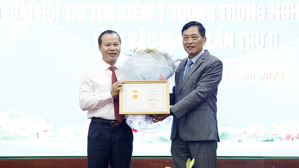 {keywords} {keywords}