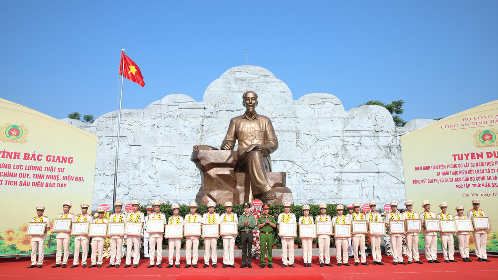 {keywords} {keywords}