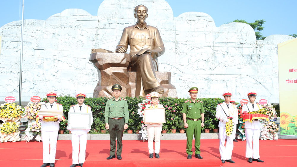 {keywords} {keywords}