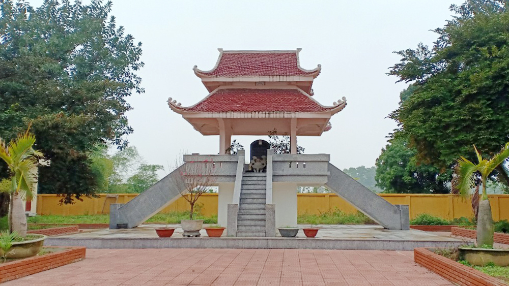 {keywords} {keywords}