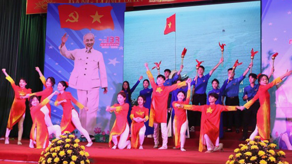 {keywords} {keywords}