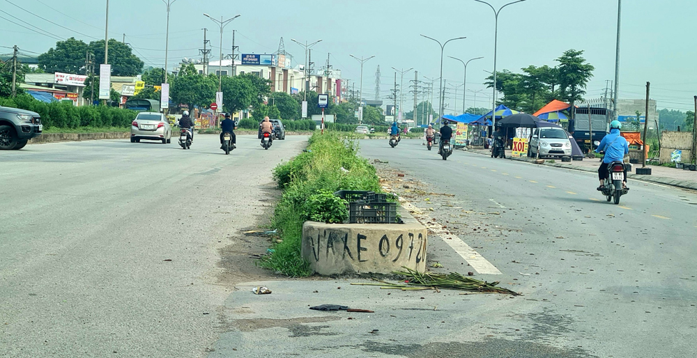 {keywords} {keywords}