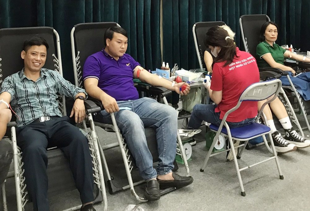 {keywords} {keywords}