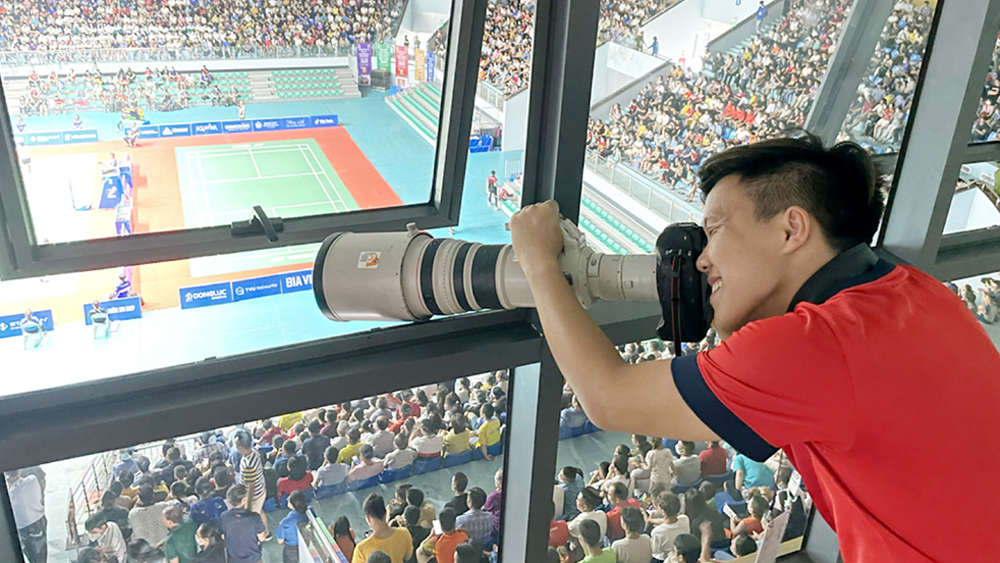 {keywords} {keywords}