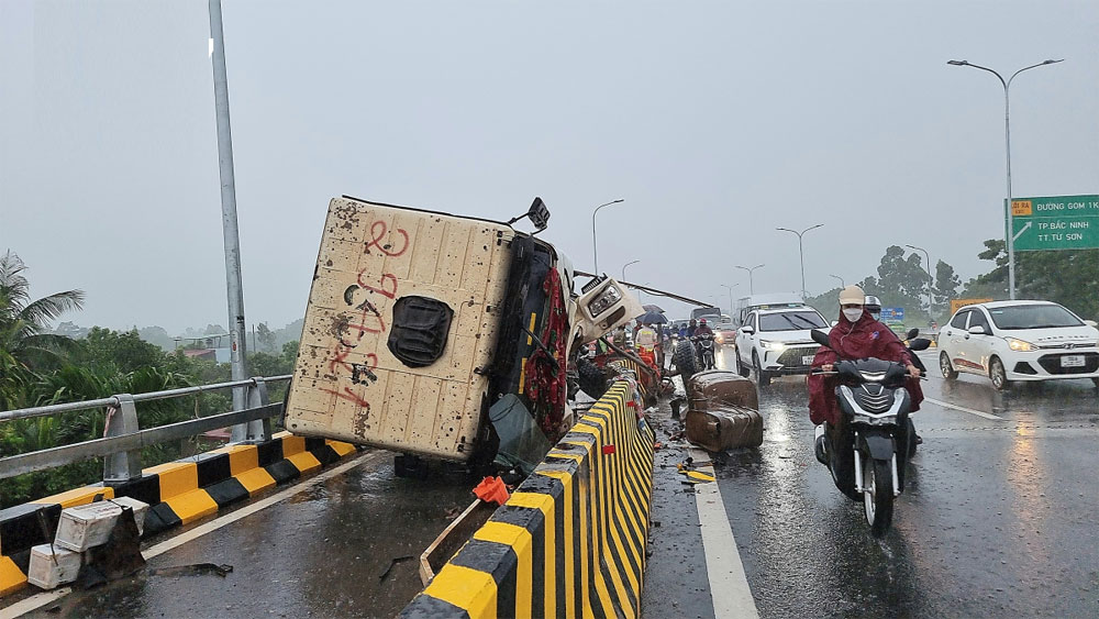 {keywords} {keywords}