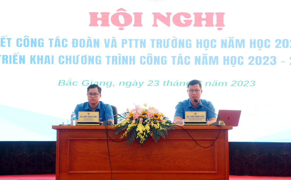 {keywords} {keywords}