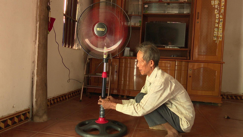 {keywords} {keywords}