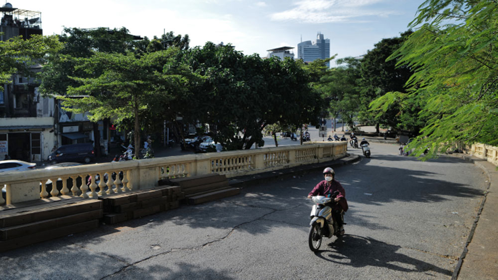 {keywords} {keywords}