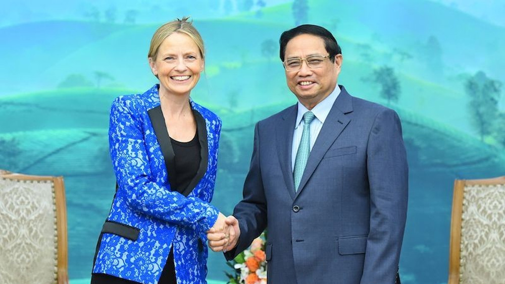 {keywords} {keywords}