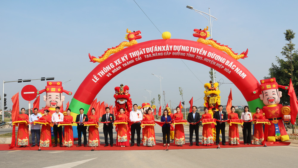 Hiệp Hòa: Thông xe kỹ thuật tuyến đường trục Bắc Nam và hoàn thành cải tạo, nâng cấp đường tỉnh 295