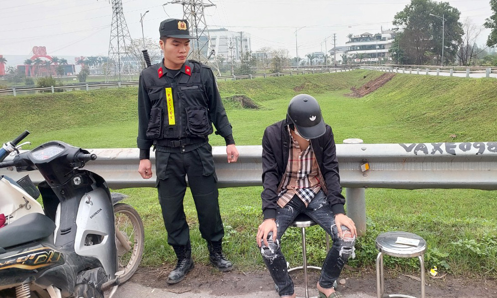 {keywords} {keywords}