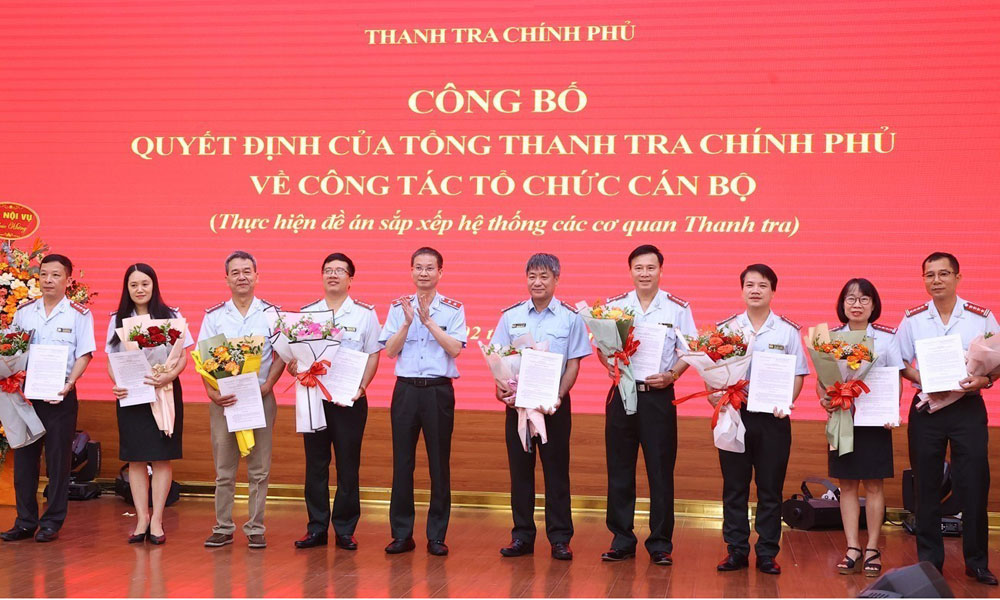 Công bố các quyết định về cán bộ theo Đề án sắp xếp hệ thống các cơ quan thanh tra