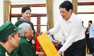 Chủ tịch nước Lương Cường: Chăm lo người có công là nhiệm vụ thường xuyên, lâu dài