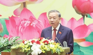 Công an nhân dân vì Đảng, vì Dân