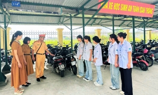 Mô hình nhà xe an toàn giao thông: Nâng ý thức, giảm tai nạn cho học sinh