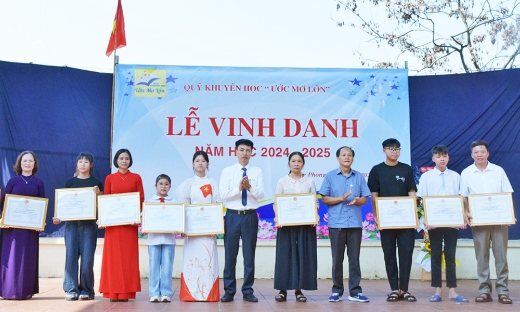 Bắc Ninh: Quỹ khuyến học “Ước mơ lớn” vinh danh tập thể, cá nhân có thành tích xuất sắc 