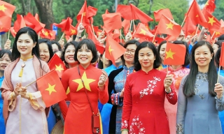 Phát huy vai trò của phụ nữ Việt Nam trong kỷ nguyên mới