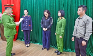 Bắc Ninh: Khởi tố, bắt tạm giam 2 cán bộ cơ quan Thuế về hành vi nhận hối lộ