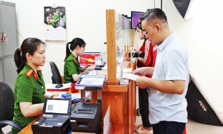 Thực hiện Đề án 06 - Nền tảng xây dựng chính quyền số