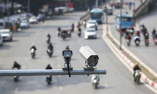 Quy trình hoạt động của camera và đèn giao thông AI