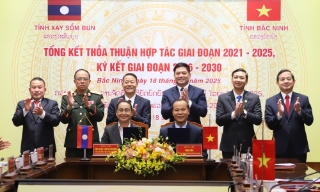 Bí thư Tỉnh ủy Xay Sổm Bun (Lào) gửi Thư chúc mừng Bí thư Tỉnh ủy Bắc Ninh Nguyễn Hồng Thái