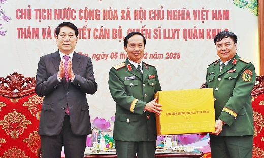 Chủ tịch nước: Chăm lo đời sống nhân dân, bảo đảm mọi người, mọi nhà vui Xuân