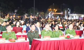 Chương trình nghệ thuật "Mừng Đảng, mừng Xuân - Mừng Tân Yên đổi mới - Vì cộng đồng không ma túy"