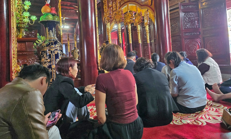  Ngăn chặn, bài trừ mê tín dị đoan mùa lễ hội