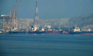 IEA cảnh báo kinh tế thế giới đối mặt “mối đe dọa lớn” 