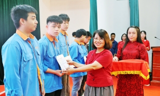 Bắc Ninh chú trọng thu hẹp khoảng cách về kiến thức và kỹ năng nghề