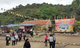 Nhiều nét mới tại lễ hội chùa Am Vãi