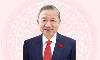 Tóm tắt tiểu sử của Tổng Bí thư, Chủ tịch nước Tô Lâm