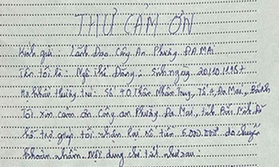 Công an phường Đa Mai hỗ trợ người dân nhận lại tiền chuyển khoản nhầm