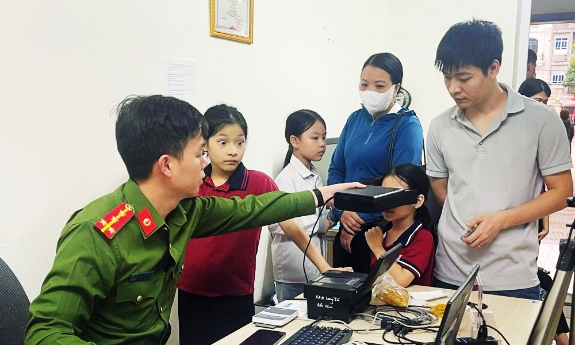 Bắc Ninh: Tăng tốc cấp căn cước, định danh điện tử cho học sinh