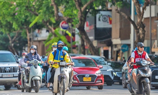 Hà Nội công bố mức hỗ trợ dự kiến để chuyển đổi xe máy xăng sang xe điện