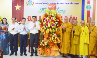 Bí thư Tỉnh ủy Bắc Ninh Nguyễn Hồng Thái chúc mừng Đại lễ Phật đản 2026
