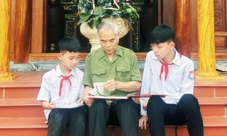 Nhớ một thời "xếp bút nghiên lên đường ra trận"
