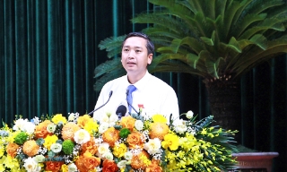 Khẩn trương triển khai, thực hiện hiệu quả các nghị quyết vừa được HĐND tỉnh thông qua (*)