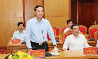 Đoàn công tác tỉnh Bắc Ninh trao tặng 500 triệu đồng ủng hộ Quỹ "Đền ơn đáp nghĩa" tỉnh Cao Bằng