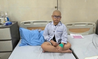 Hơn 143 triệu đồng hỗ trợ cậu học trò lớp 4 mắc hai bệnh ung thư