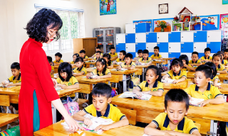 Chậm nhất 30/11/2026 chi trả tiền chính sách tinh giản với trường hợp sáp nhập trường học