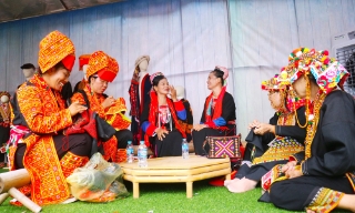 Bảo tồn bản sắc văn hóa