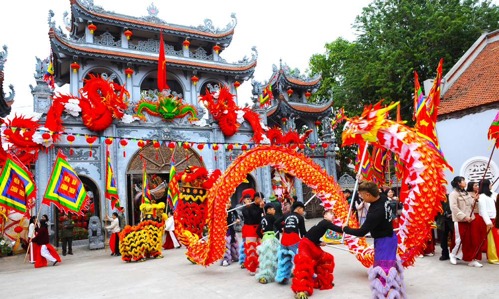 Hội mở cửa rừng Đền Then